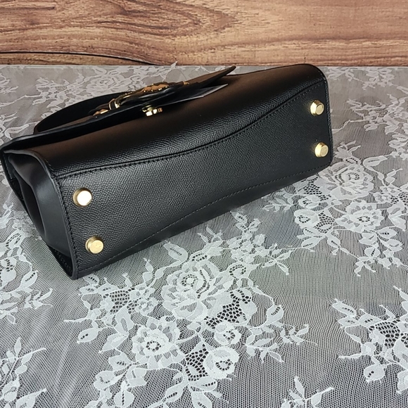 New Michael Kors Bleecker Small Studded Satchel - Picture 4 of 9